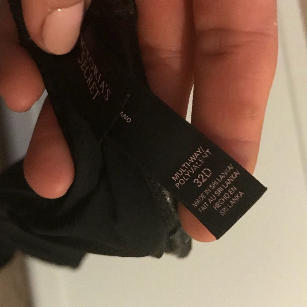 OFFER Victoria secret 32D strapless bra